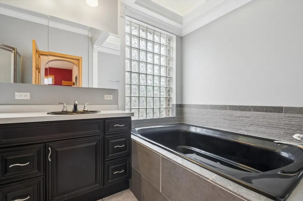 7349 West Ibsen Street Chicago IL 60631