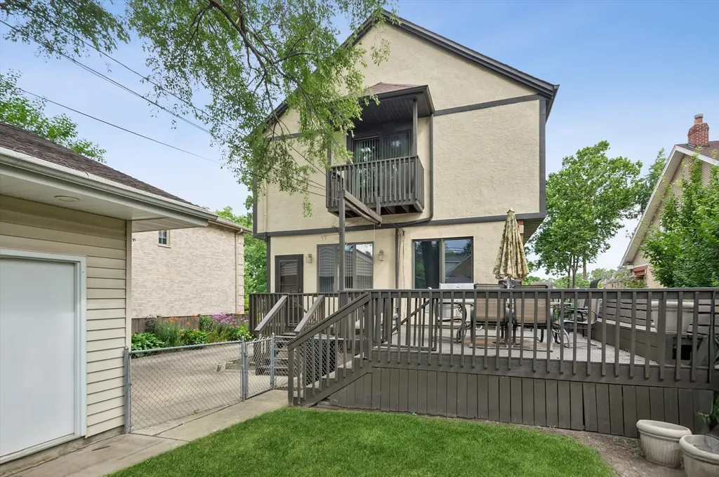 7349 West Ibsen Street Chicago IL 60631