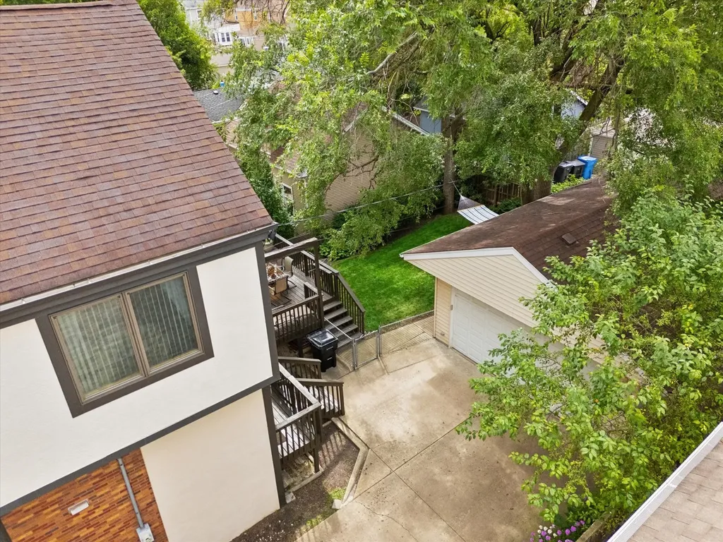 7349 West Ibsen Street Chicago IL 60631