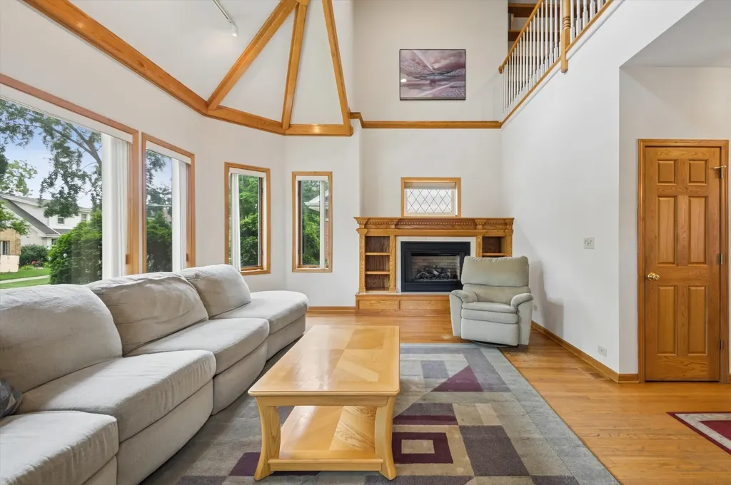 7349 West Ibsen Street Chicago IL 60631