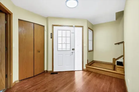 2153 Laurel Avenue Hanover Park IL 60133