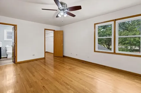2153 Laurel Avenue Hanover Park IL 60133