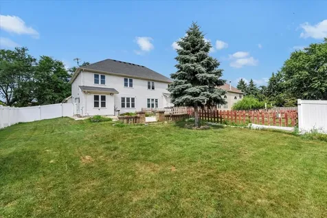 2153 Laurel Avenue Hanover Park IL 60133