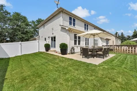 2153 Laurel Avenue Hanover Park IL 60133