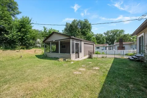 1108 South 10th Avenue St. Charles IL 60174