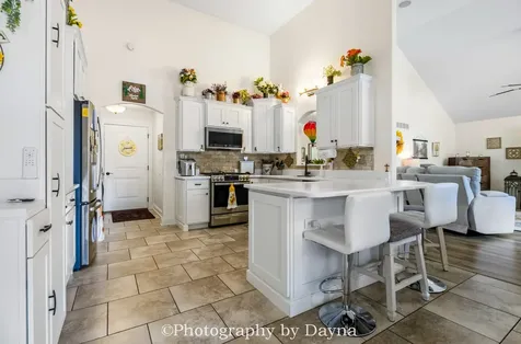 1324 Eagle Bluff Drive Bourbonnais IL 60914