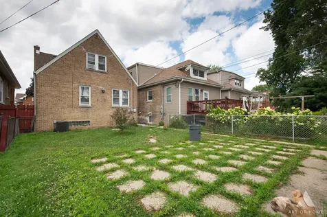 3805 Euclid Avenue Berwyn IL 60402