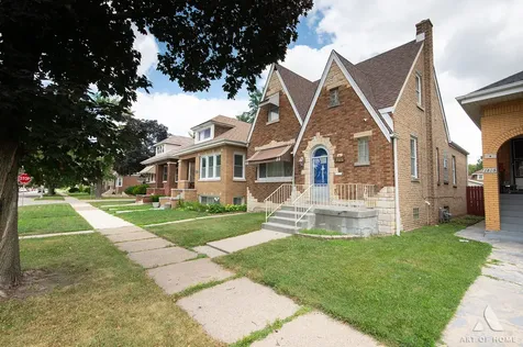 3805 Euclid Avenue Berwyn IL 60402