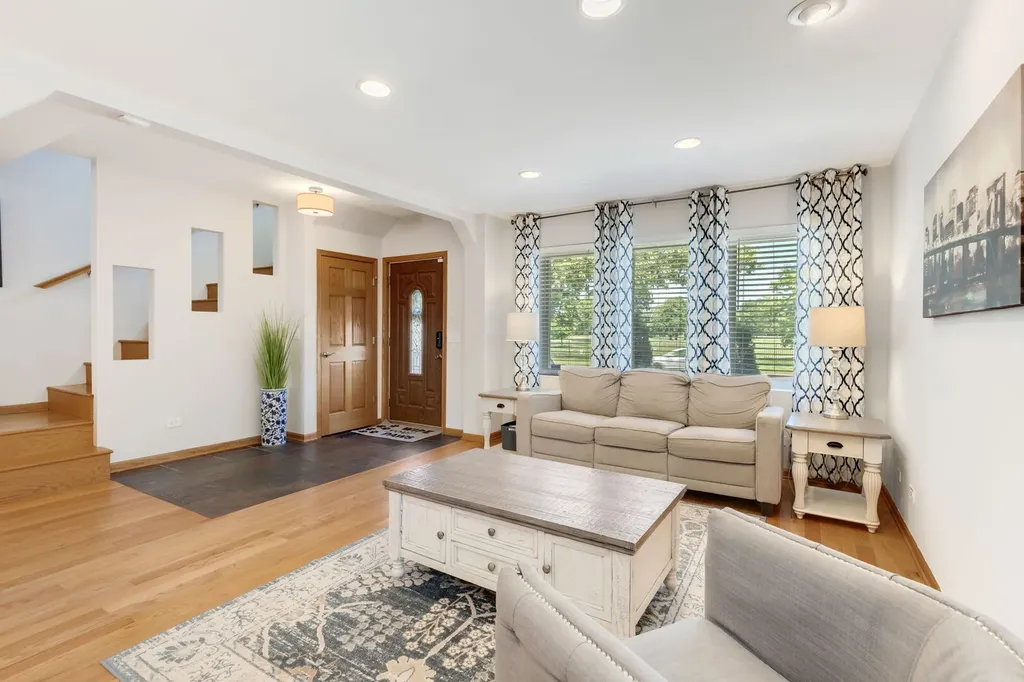 8013 West Irving Park Road Chicago IL 60634