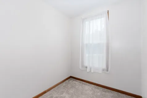 814 Meeker Avenue Joliet IL 60432
