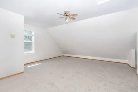 814 Meeker Avenue Joliet IL 60432