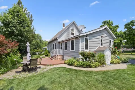 814 Meeker Avenue Joliet IL 60432