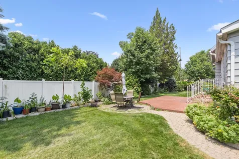 814 Meeker Avenue Joliet IL 60432