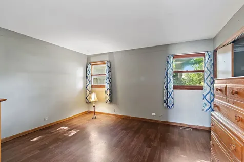 85 Sherbon Lane Crystal Lake IL 60014