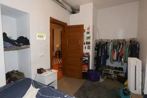 2661 North Burling Street Chicago IL 60614