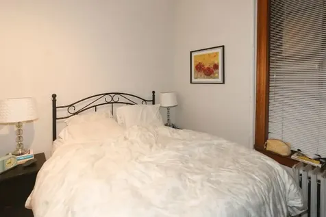 2661 North Burling Street Chicago IL 60614