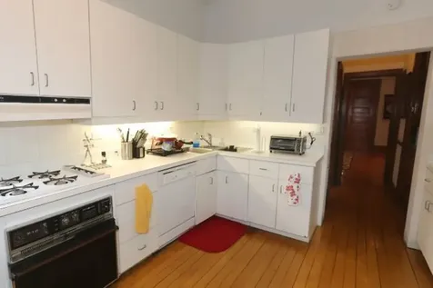 2661 North Burling Street Chicago IL 60614
