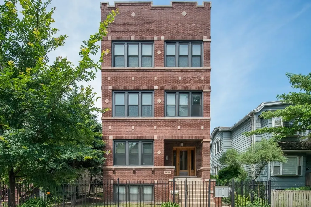 2448 North Campbell Avenue Chicago IL 60647