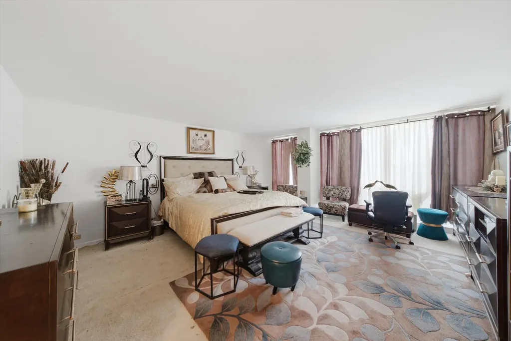 601 East 32nd Street Chicago IL 60616
