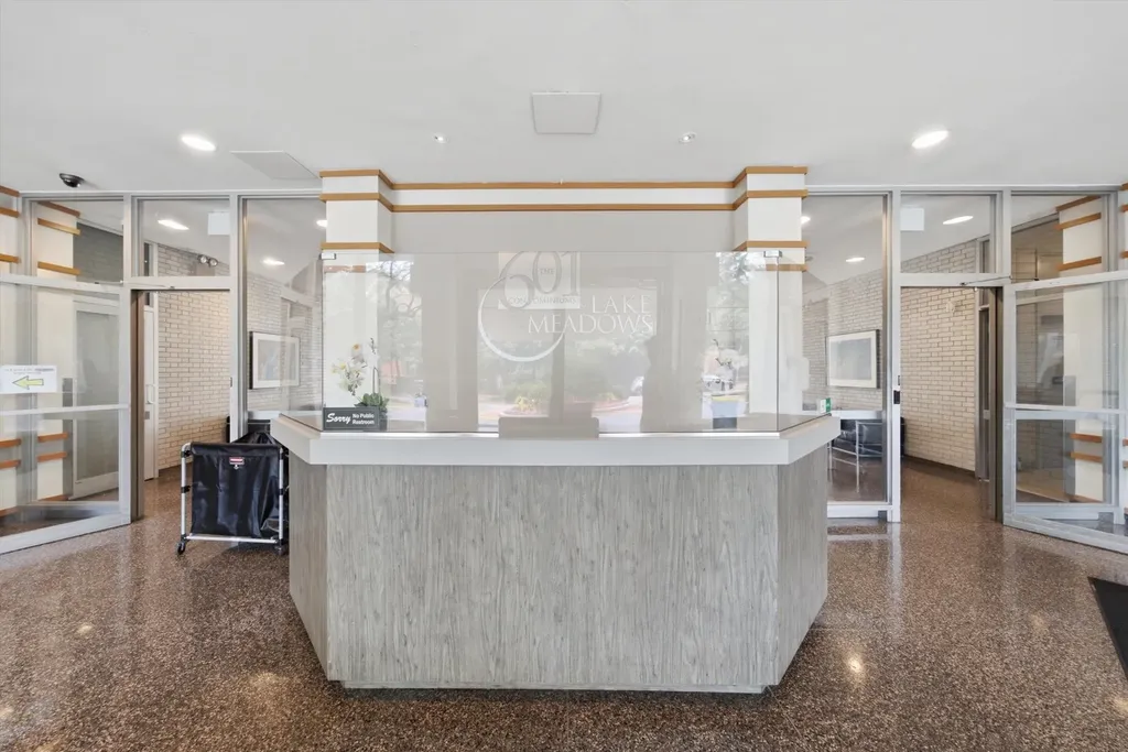 601 East 32nd Street Chicago IL 60616