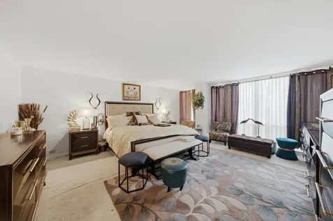 601 East 32nd Street Chicago IL 60616