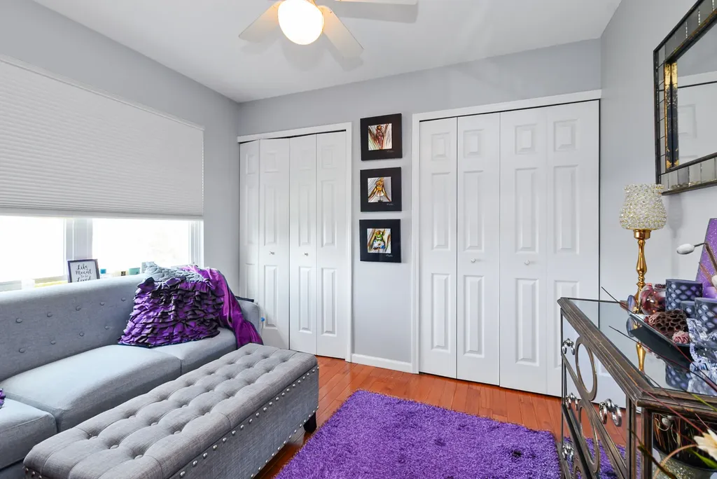 4234 North Kolmar Avenue Chicago IL 60641
