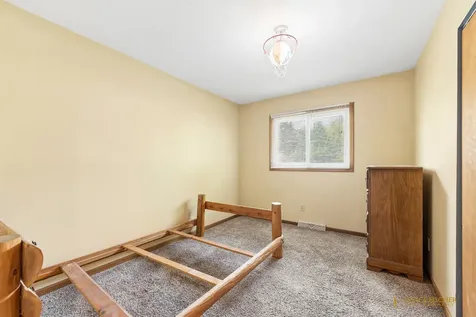 106 Sequoyah Court SW Poplar Grove IL 61065