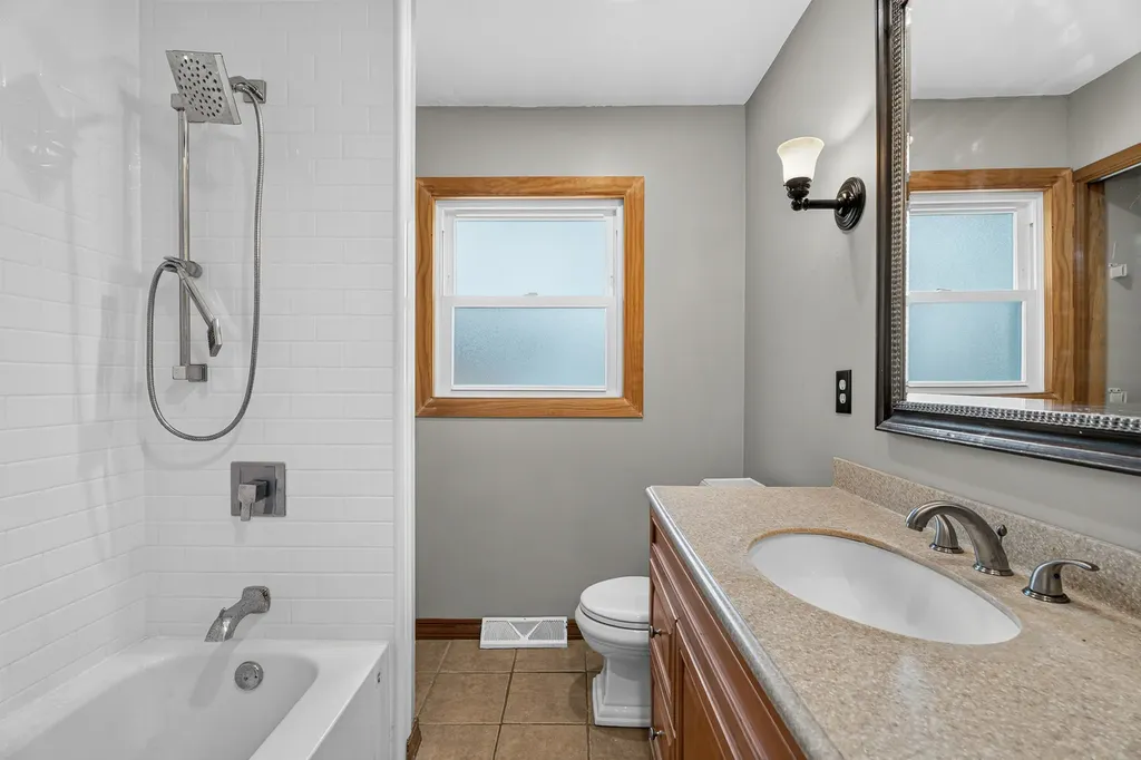 614 Katherine Street Lockport IL 60441