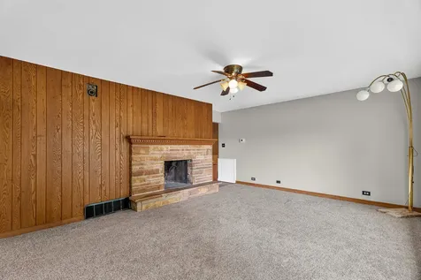 614 Katherine Street Lockport IL 60441