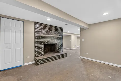 614 Katherine Street Lockport IL 60441