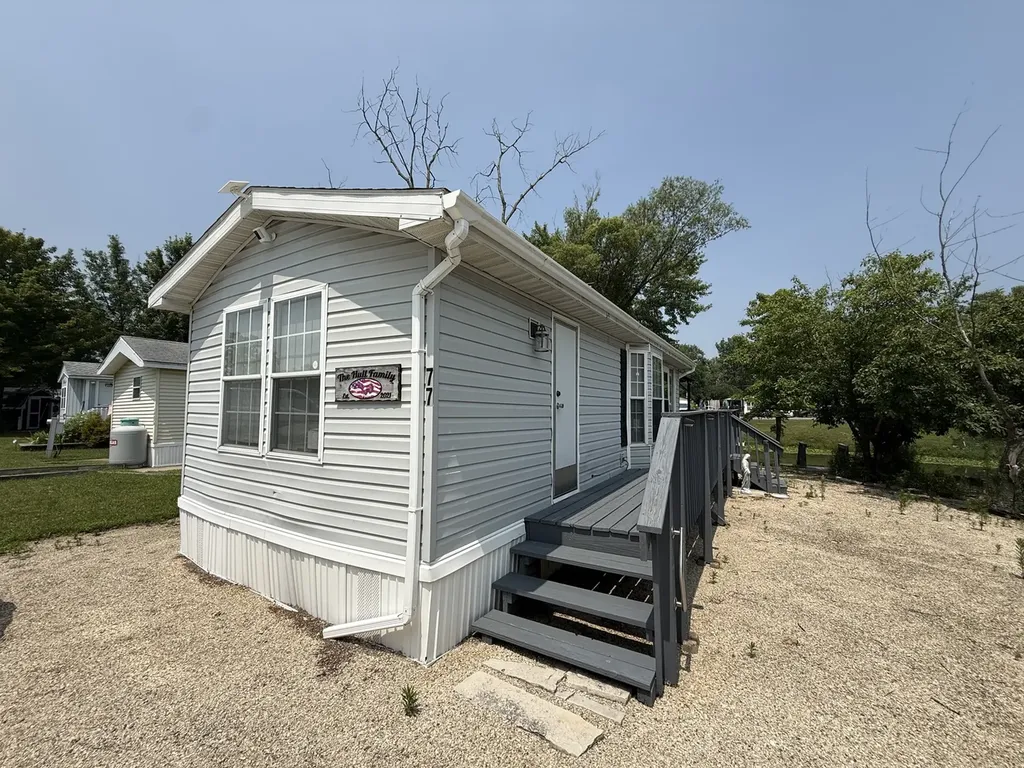 77 Dinosaur Road Wilmington IL 60481