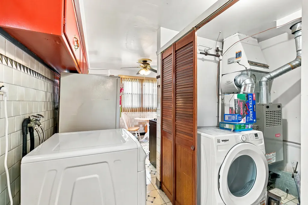 12717 South Morgan Street Chicago IL 60643