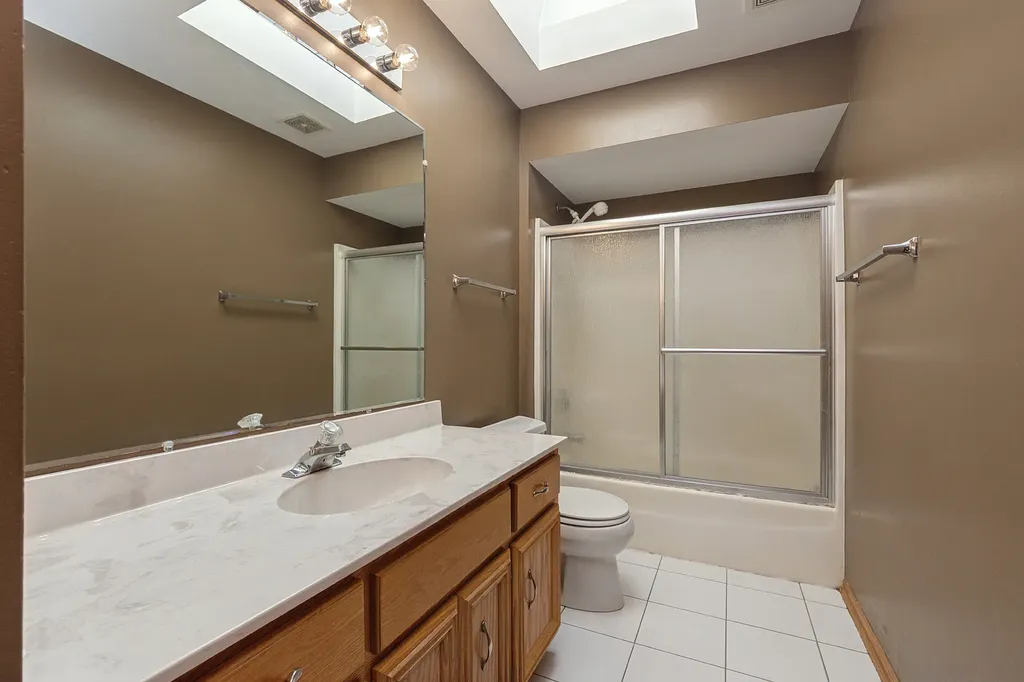 1028 Kylemore Court Lockport IL 60441