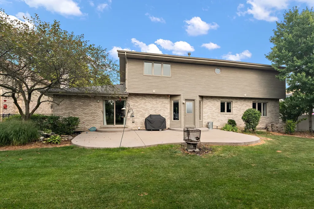 1028 Kylemore Court Lockport IL 60441