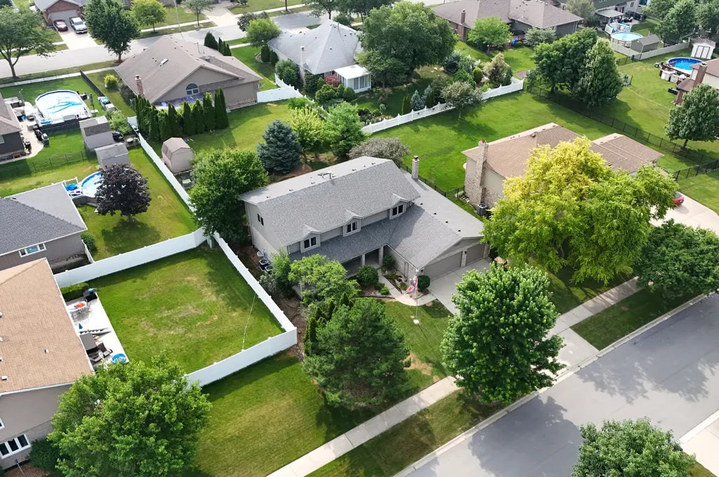 1028 Kylemore Court Lockport IL 60441