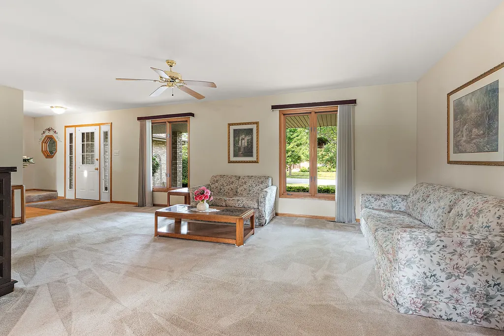 1028 Kylemore Court Lockport IL 60441