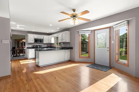 1028 Kylemore Court Lockport IL 60441