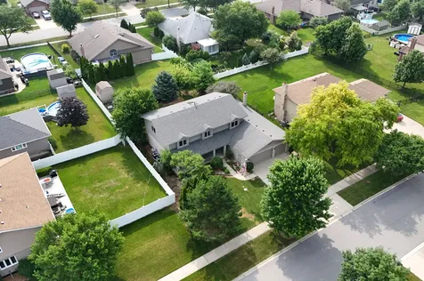 1028 Kylemore Court Lockport IL 60441