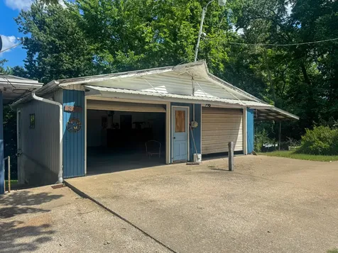 800 Shady Acres Lane Quincy IL 62305
