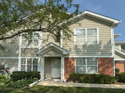 322 Winfield Court Schaumburg IL 60194