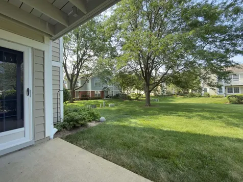 322 Winfield Court Schaumburg IL 60194