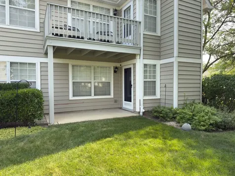 322 Winfield Court Schaumburg IL 60194