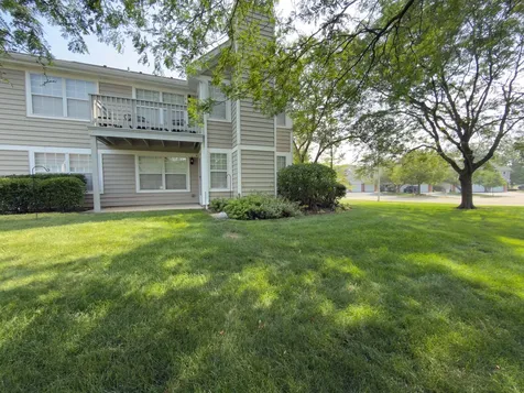 322 Winfield Court Schaumburg IL 60194