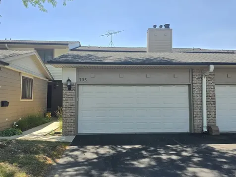 703 Mallard Lane Deerfield IL 60015
