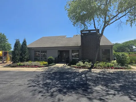 703 Mallard Lane Deerfield IL 60015
