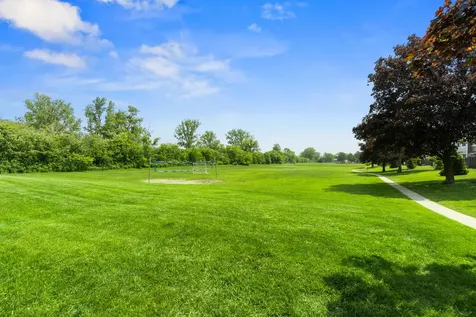 703 Mallard Lane Deerfield IL 60015