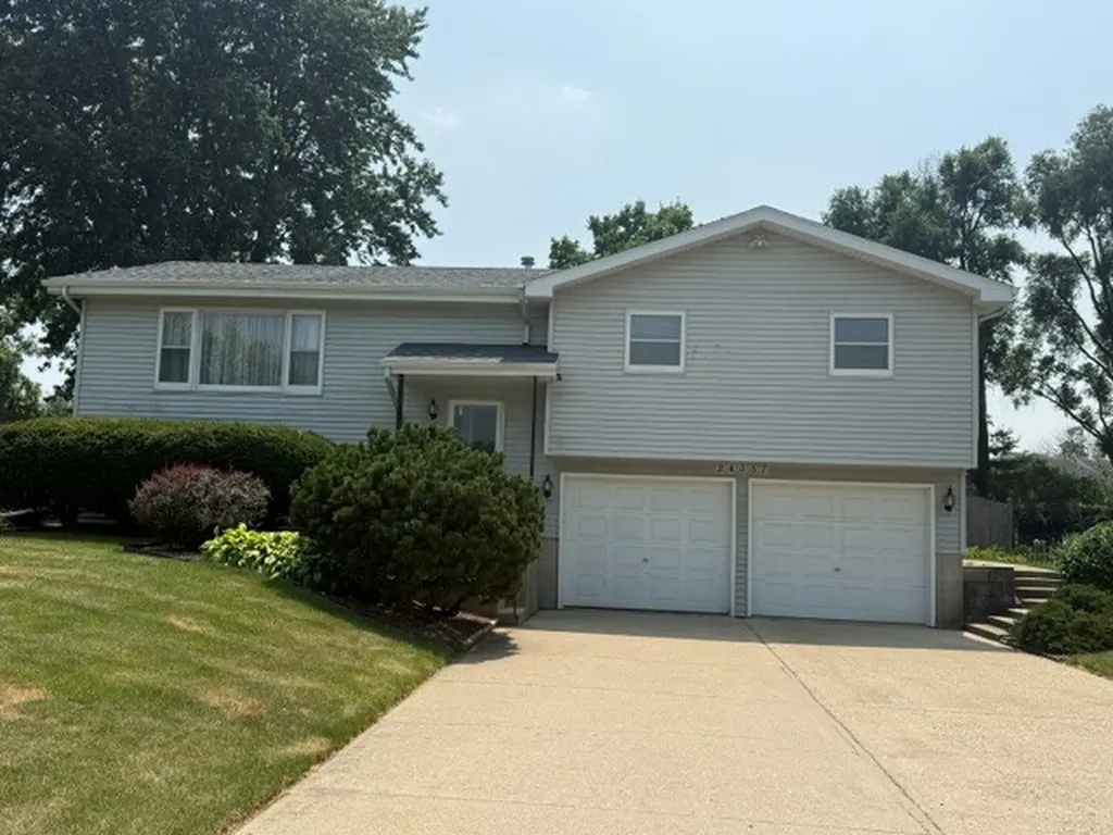 24337 South Valley Drive Channahon IL 60410