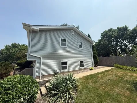 24337 South Valley Drive Channahon IL 60410