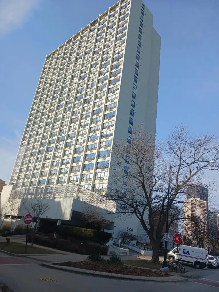 5100 North Marine Drive Chicago IL 60640