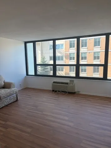 5100 North Marine Drive Chicago IL 60640